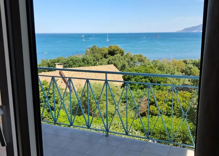 Апартаменты De Tourisme Fior Di Rena Сен-Флоран